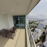 3 Bedrooms 33Rd Floor